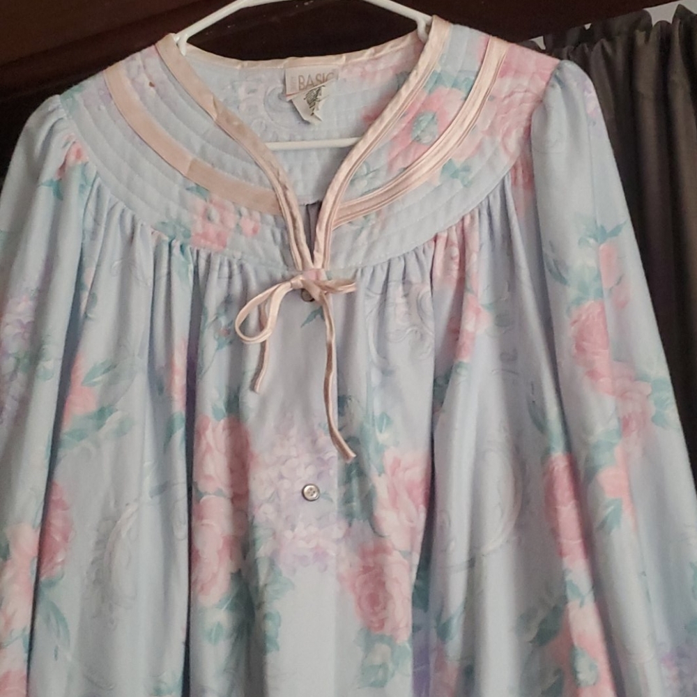 Basic Editions housecoat